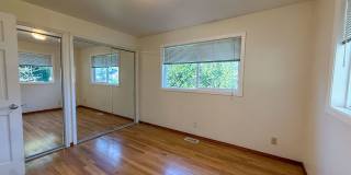 3bd/1.5ba Edmonds Home Gallery 17