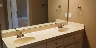 Welcome home to 9124 Wetherbee Circle in Sherwood's Millers Crossing - for rent - *Please read the full description* Gallery 19