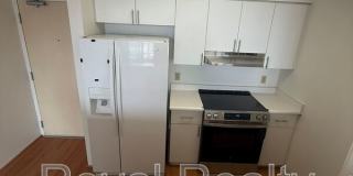 215 N King St. Gallery 5