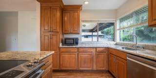 4bd/2ba SF 95-476 Laupalai Place $3950 small pet negotiable Gallery 13
