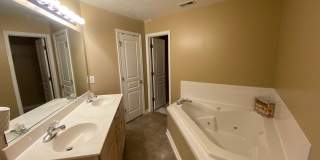 Charming Hampton Home Gallery 17