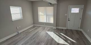 Beautifully Remodeled 3 Bedroom, 3 Bath Home for Rent! Gallery 19