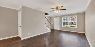 Pet Friendly Two Bedroom! Gallery 9