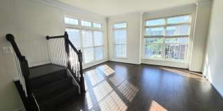 42625 HOMEFRONT Terrace Gallery 8