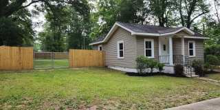 Newly Renovated 3 Bedroom 2 Bath Gallery 1