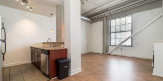 American Tobacco Center American Tobacco Center Gallery 15