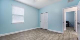 Gorgeous 3/2 in St. Cloud with fence enclosed yard and 3 car garage!  Available Now! Gallery 21
