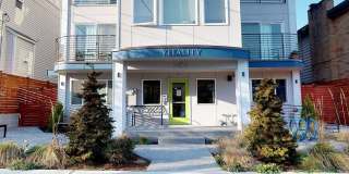 Chic Studios in Historic Ballard Neighborhood! Gallery 33
