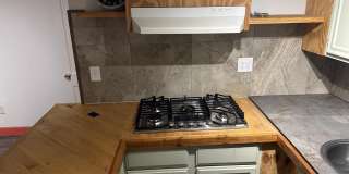 4004 Trowbridge Gallery 13