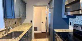 8530 Holloway Dr Gallery 7