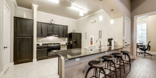 Majors Place Gallery 1