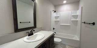 Spacious 3-Bedroom Berthoud Home – Available Now Gallery 14