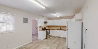NE 2/BD 1/BA 1/CG HOME Gallery 19