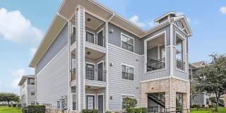 Frontier East Apartments - Affordable Housing Gallery 4