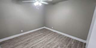 1304 Summit St Unit 206 Gallery 9