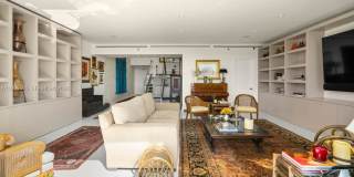 1000 Venetian Way Gallery 8