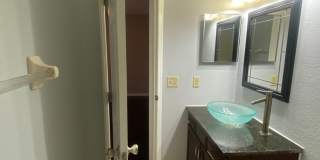 Gorgeous 3 bedroom Will Not Last Gallery 16