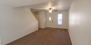 Spacious 4 BDR Duplex Gallery 4