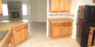 22182 PEACHLAND Boulevard Gallery 6