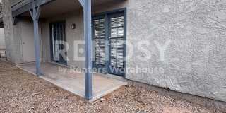 Ideal 2 Br 2 Ba Condo Near the 51 and Greenway in North Phoenix Gallery 17