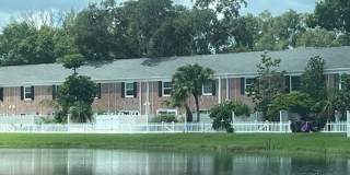 Whispering Oaks Gallery 26