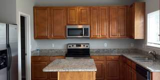 4 Bedroom home in Bent Creek Subdivision Gallery 12