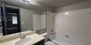 Charming 2BR Townhome in Aurora Gallery 13