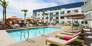 AMLI Lex on Orange Gallery 5