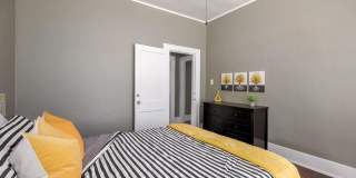 West Campus Cottage! Gallery 13