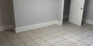 2225 Venable Street Gallery 16