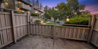 1 bedroom end unit with no upper or lower neighbors! Gallery 16