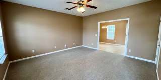 3 Bedroom 2.5 Bath Home in Oxford Hall - South Murfreesboro *New Carpet* Gallery 4