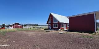 8475 Selma Lane Gallery 1