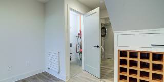 3Bd/1.5Ba Seattle Townhouse Gallery 9
