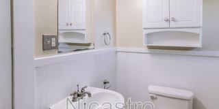 2097 Summit Street Gallery 10