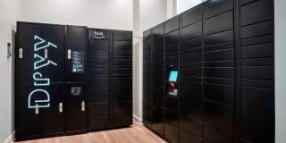 The Esquire on Fifth Gallery 5