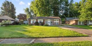 Awesome 3 Bedroom Home in Newburg Gallery 1