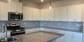 NEWER 4 Bed 2.5 Bath Home! Located near the Ridgefield Outdoor Recreation Center, equestrian facilities, & golf courses! Gallery 20