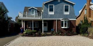 12 York Avenue Gallery 1