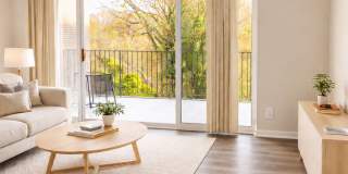 2026 Move-In Special – $500 LEASE SIGNING BONUS!! Spacious Top-Floor 2-Bedroom Condo with Balcony in Bladensburg Gallery 1