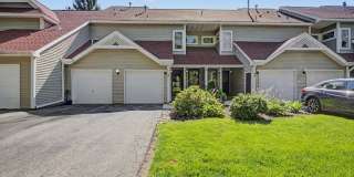 24 Pine Hollow Ct Gallery 1
