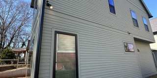 Room in 3 Bedroom Home at Plaza Ave SW Gallery 3