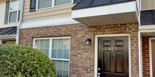 2 Bedroom/11.5 Bath Dallas Townhome Gallery 1