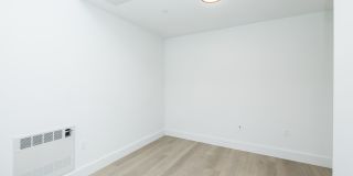 737 PINE Gallery 6