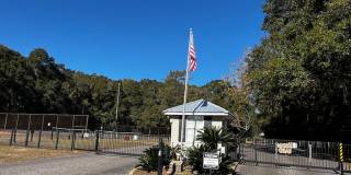 2/1 Riverfront Condo in Riverlanding Gallery 40
