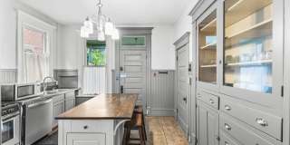 Historic Victorian Charm Meets Modern Living in the Heart of Italian Village / Short North! Gallery 8