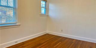 43 Mohegan Avenue Gallery 11