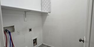 8619 West Mohave Street Gallery 20