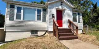 Three bedroom on golf course Gallery 1