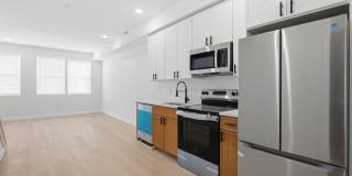 1542 W YORK Street Gallery 1